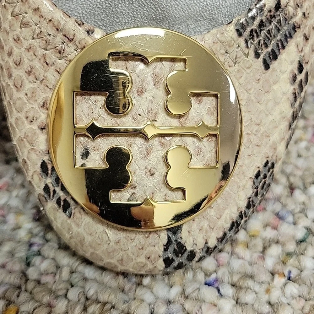 Tory Burch Women's Leather Ballet Flats Gold Accent Sz 8. NWOT balletcore office